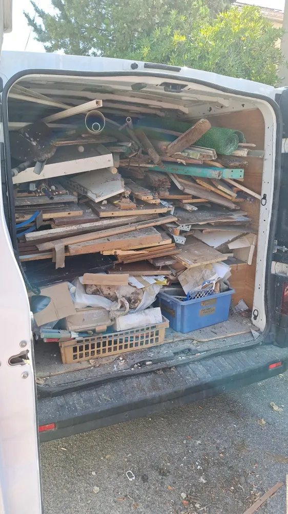 Débarras à Saint Victoret (8)